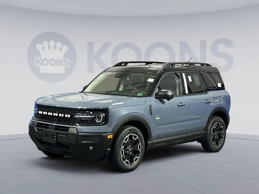 2025 Ford Bronco Sport Outer Banks photo 1