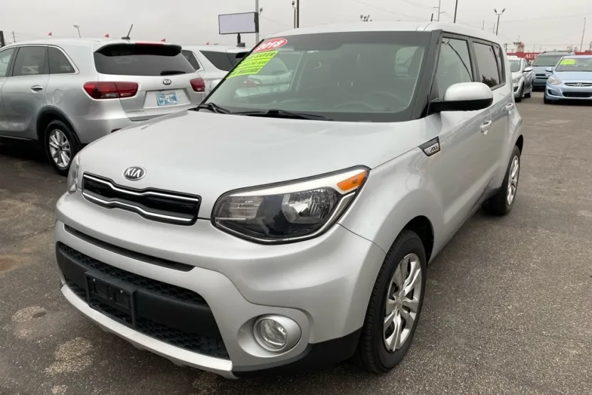 2018 Kia Soul Plus photo 1