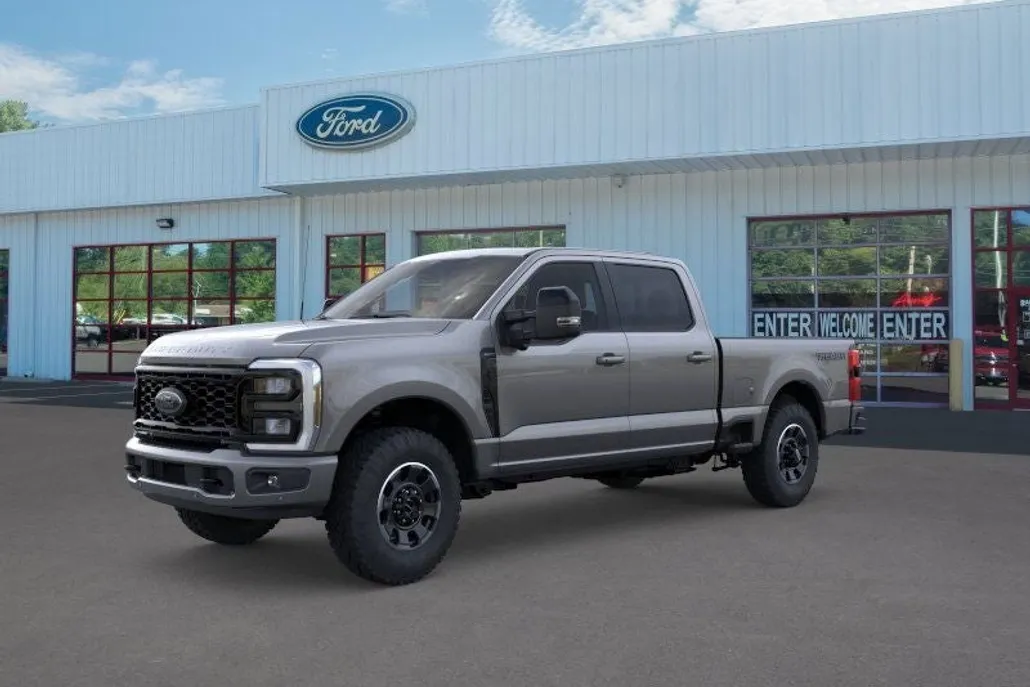 2026 Ford F-250 Lariat photo 1