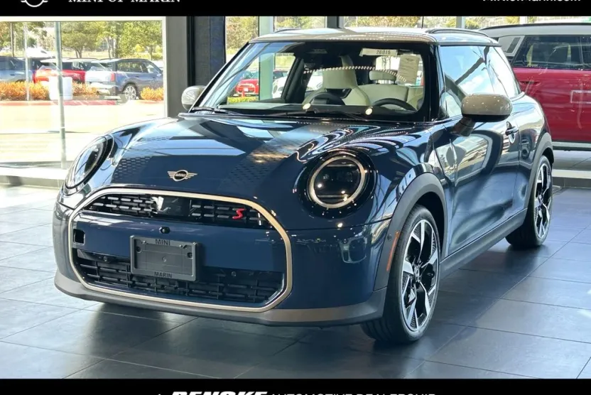 2026 Mini Cooper Hardtop S 2 Door Iconic photo 1