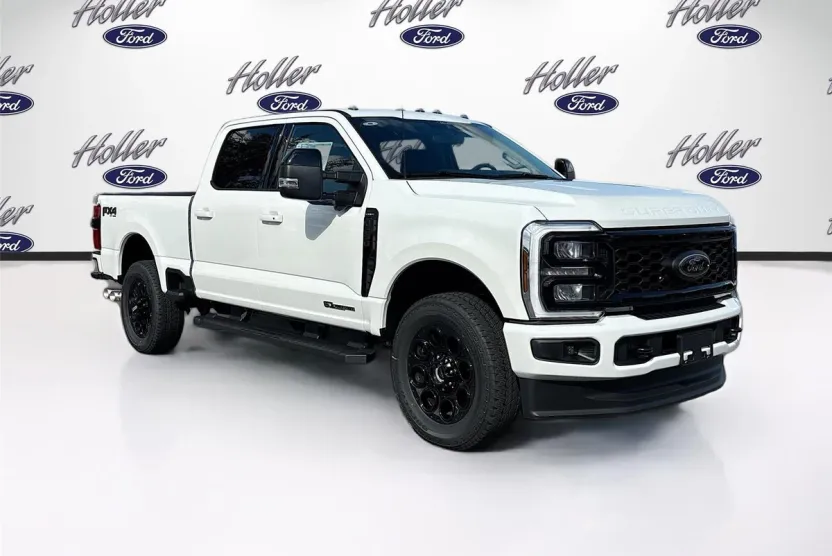 2026 Ford F-250 Lariat photo 1