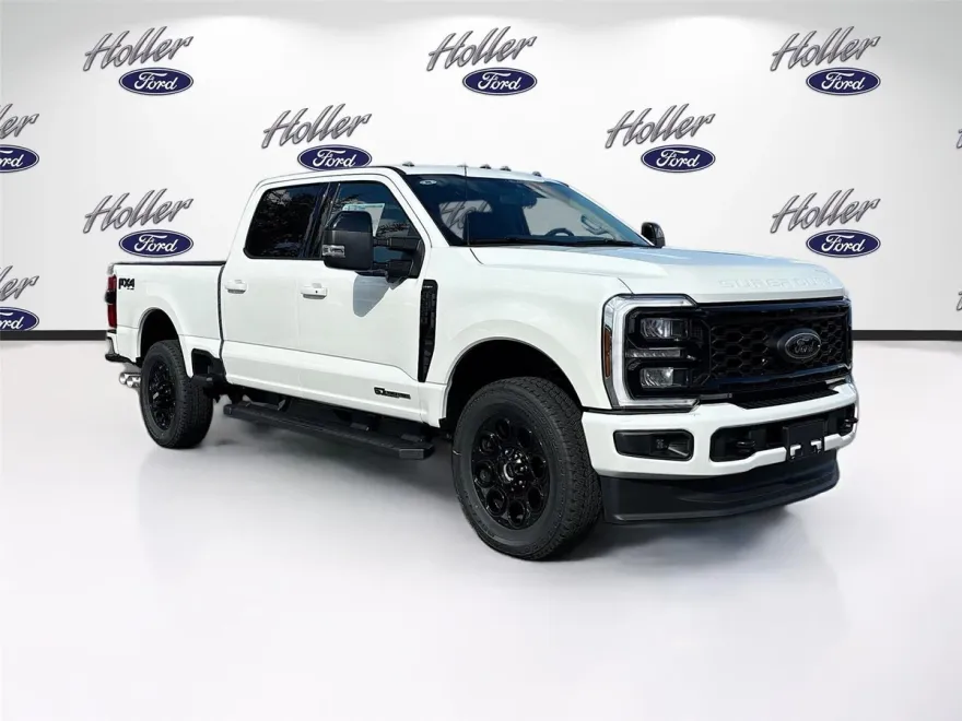 2026 Ford F-250 Lariat photo 1