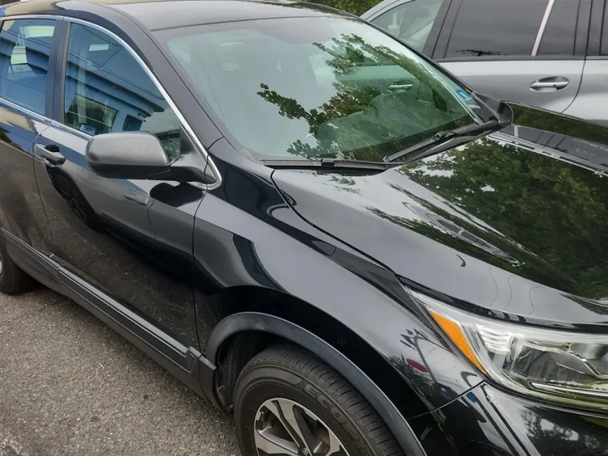 2018 Honda CR-V LX photo 1