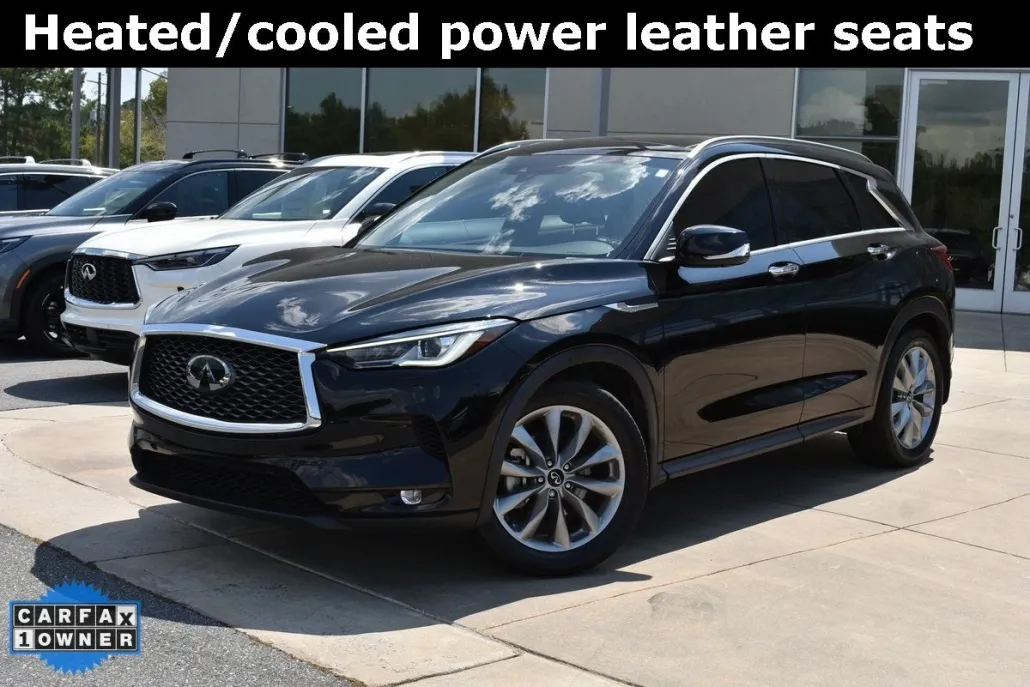 2022 Infiniti QX50 Essential photo 1