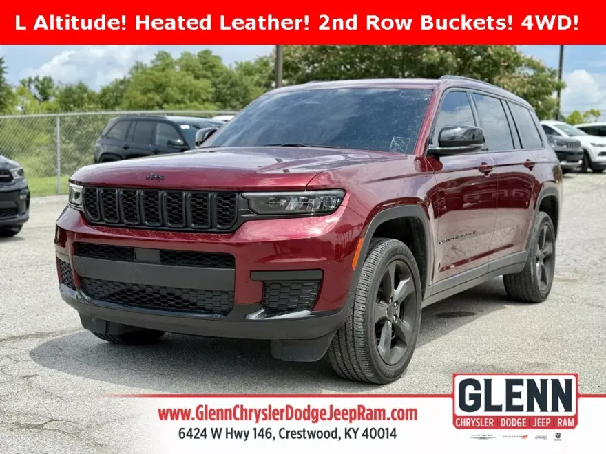 2023 Jeep Grand Cherokee Altitude photo 1