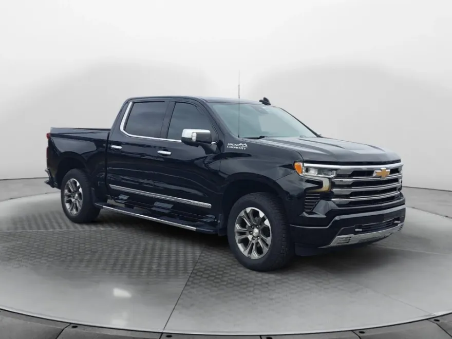 2023 Chevrolet Silverado 1500 High Country photo 1