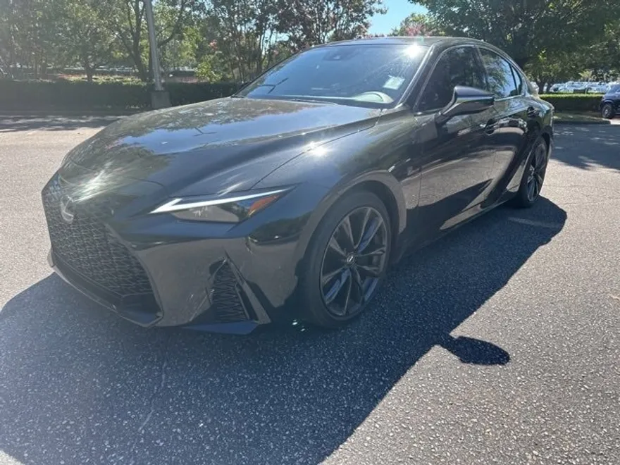 2024 Lexus IS 350 F SPORT photo 1