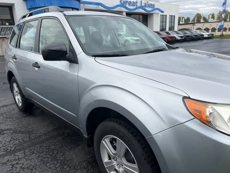 2012 Subaru Forester 2.5X photo 1