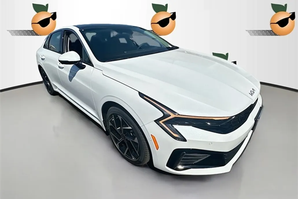 2026 Kia K5 EX photo 1