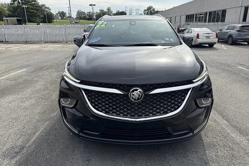 2022 Buick Enclave Avenir photo 1
