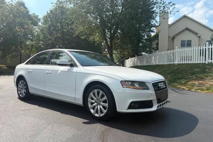 2012 Audi A4 2.0T Quattro Premium photo 1