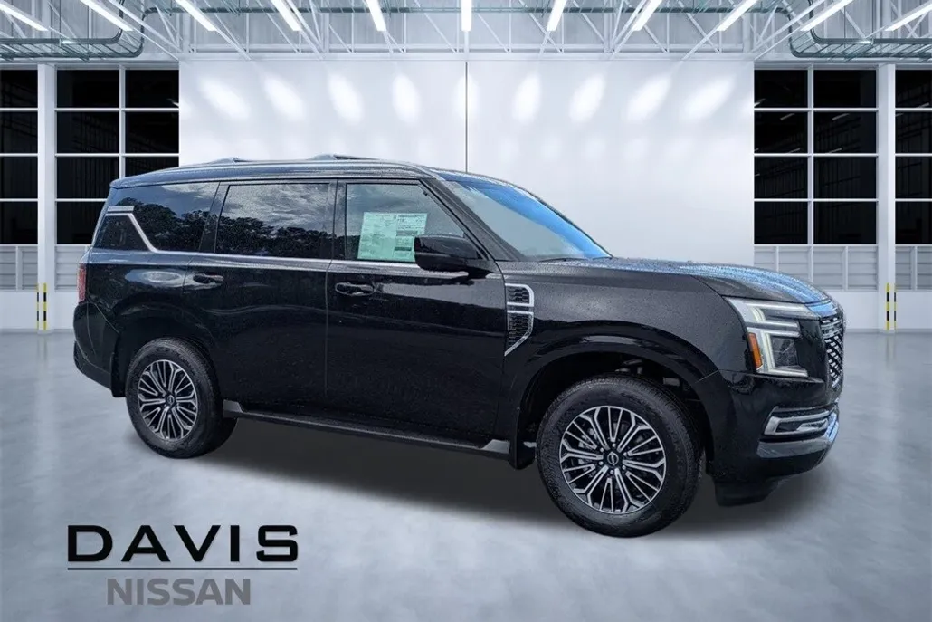 2025 Nissan Armada SL photo 1