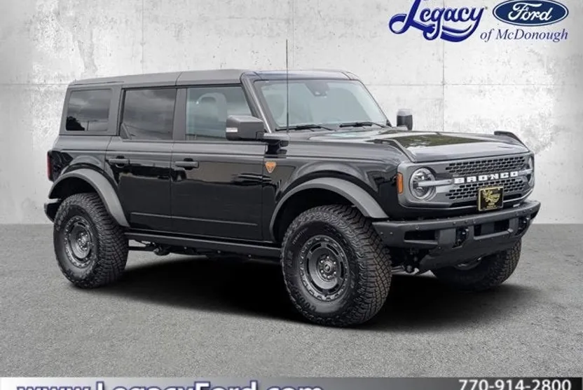 2024 Ford Bronco Badlands photo 1