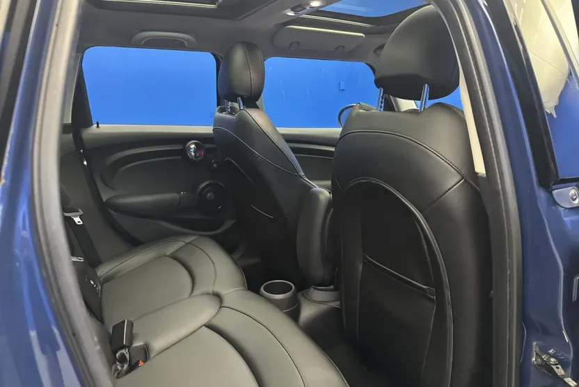 2016 Mini Cooper Hardtop photo 1