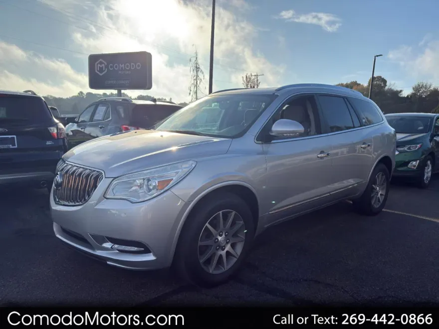 2017 Buick Enclave Convenience photo 1