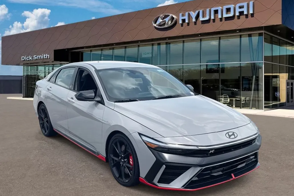 2025 Hyundai Elantra N Base photo 1