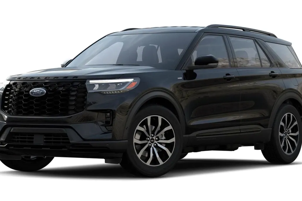2025 Ford Explorer ST-Line photo 1