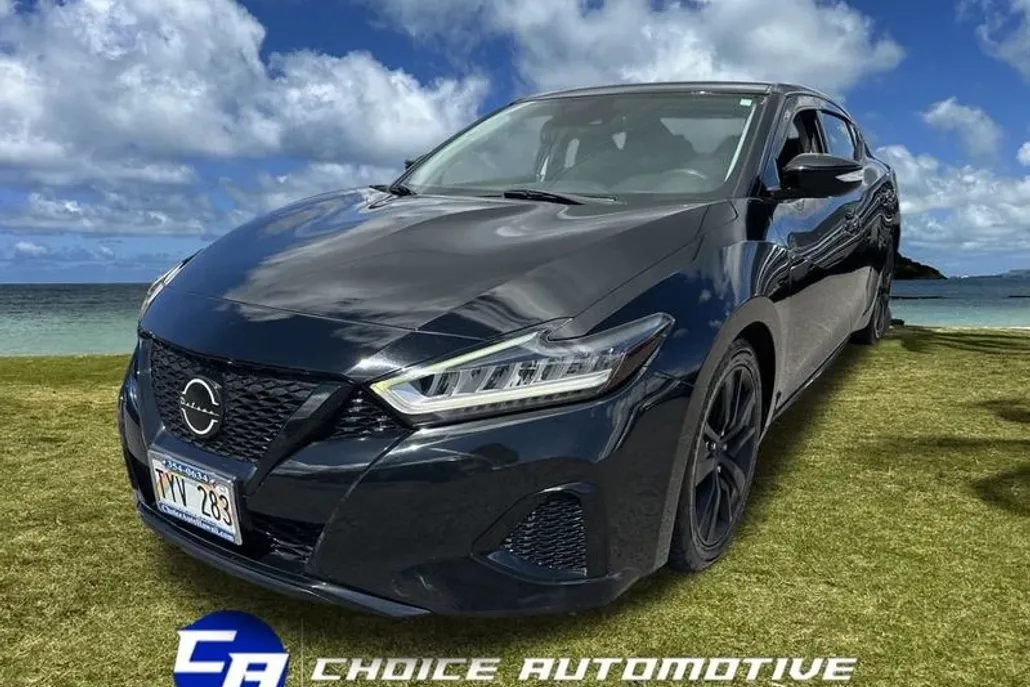2020 Nissan Maxima SV photo 1