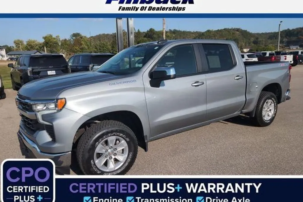 2025 Chevrolet Silverado 1500 LT photo 1