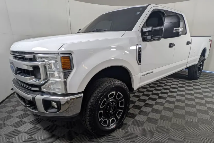 2022 Ford F-350 XLT photo 1