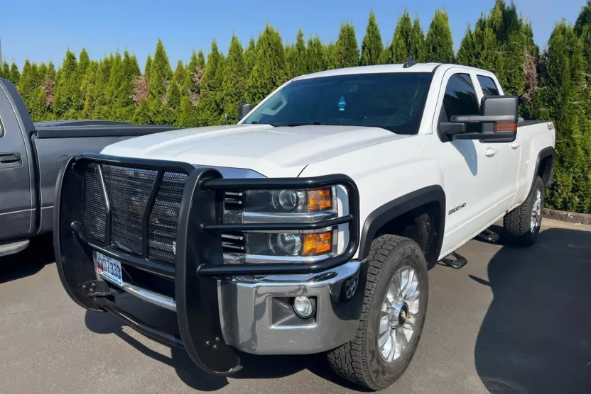 2017 Chevrolet Silverado 2500HD LT photo 1