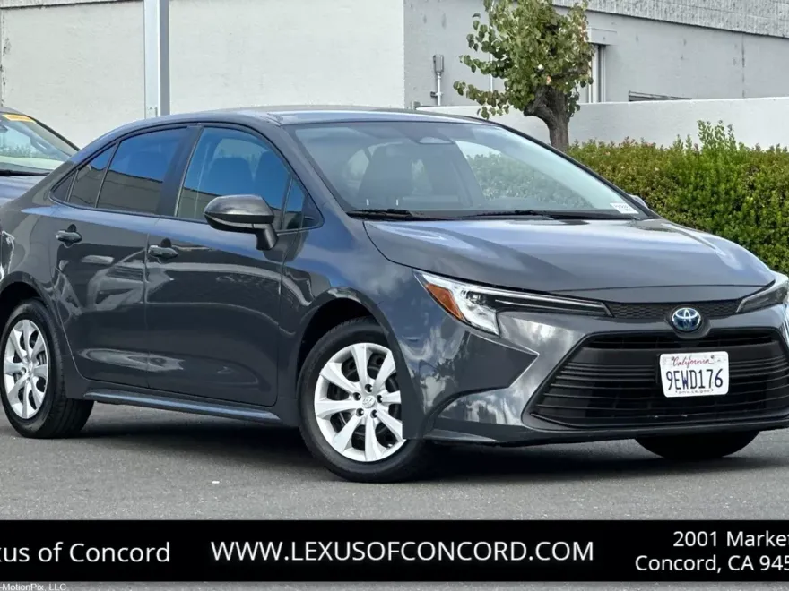 2023 Toyota Corolla Hybrid LE photo 1