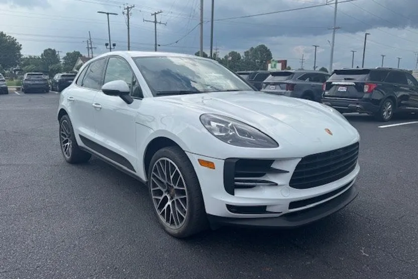2021 Porsche Macan S photo 1