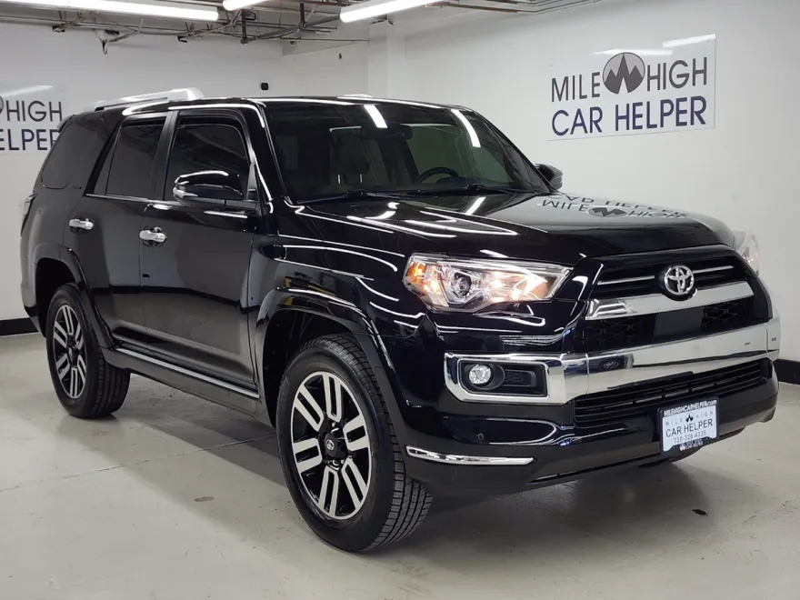 2021 Toyota 4Runner Limited photo 1