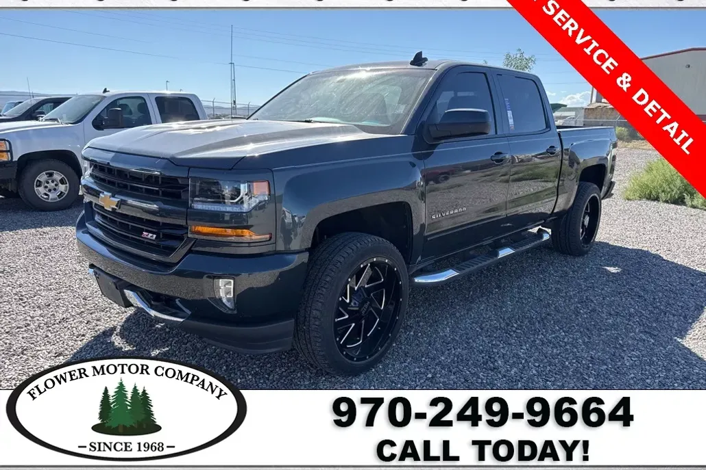 2018 Chevrolet Silverado 1500 LT photo 1