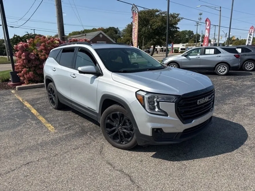 2022 Gmc Terrain SLT photo 1