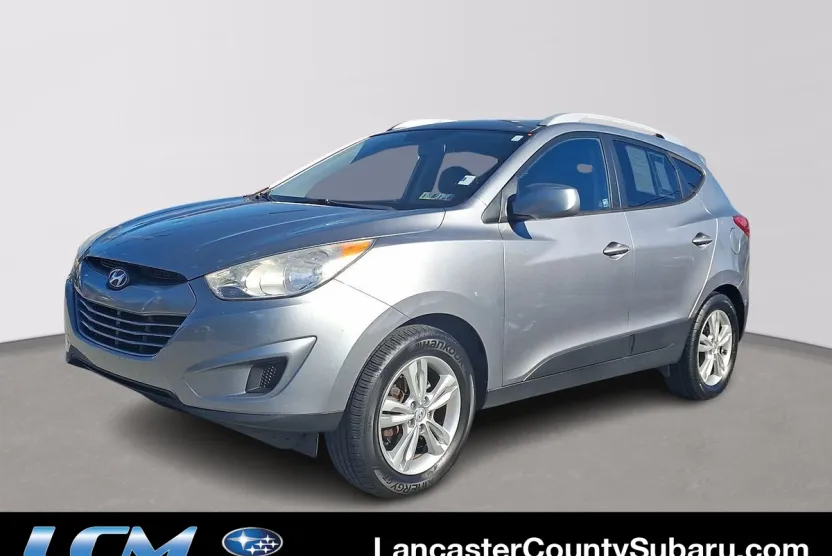 2011 Hyundai Tucson GLS photo 1