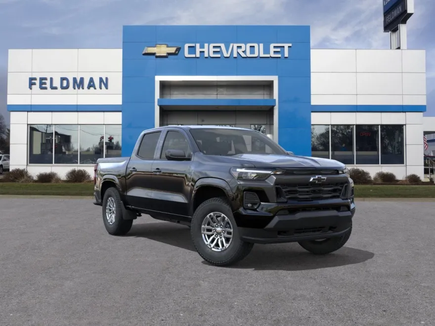 2026 Chevrolet Colorado LT photo 1