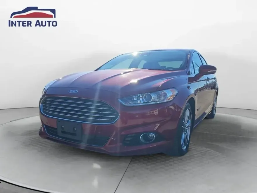 2016 Ford Fusion Titanium Hybrid photo 1