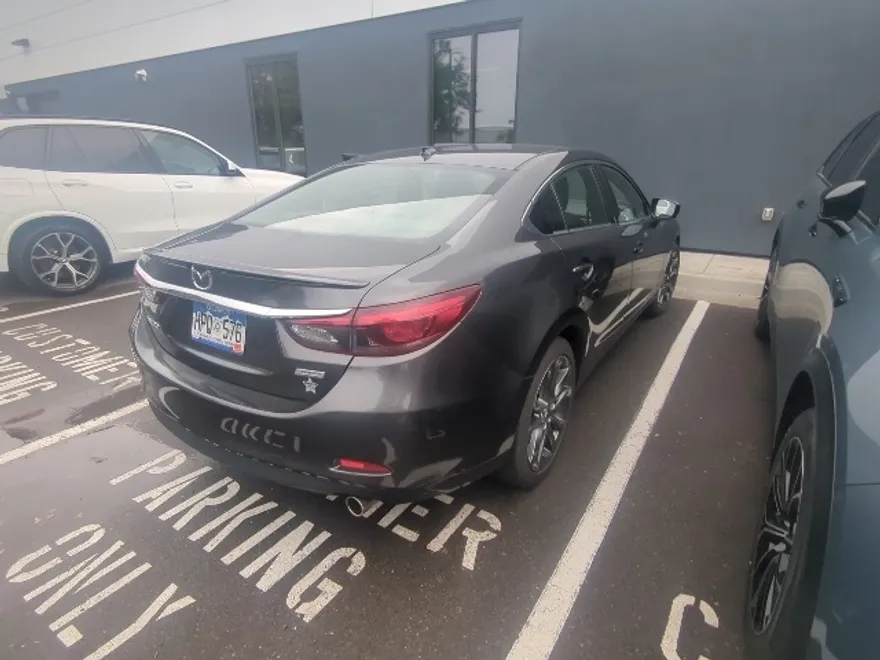 2017 Mazda Mazda6 Grand Touring photo 1