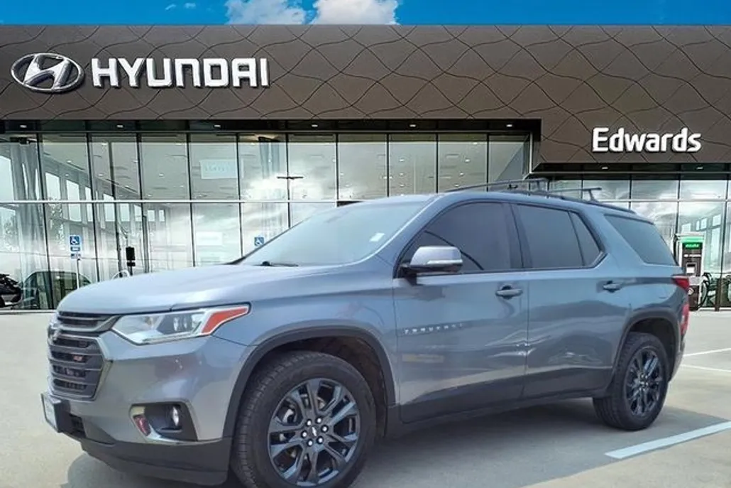 2020 Chevrolet Traverse RS photo 1