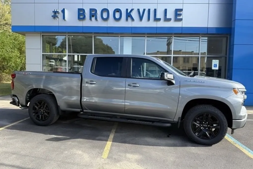 2026 Chevrolet Silverado 1500 RST photo 1