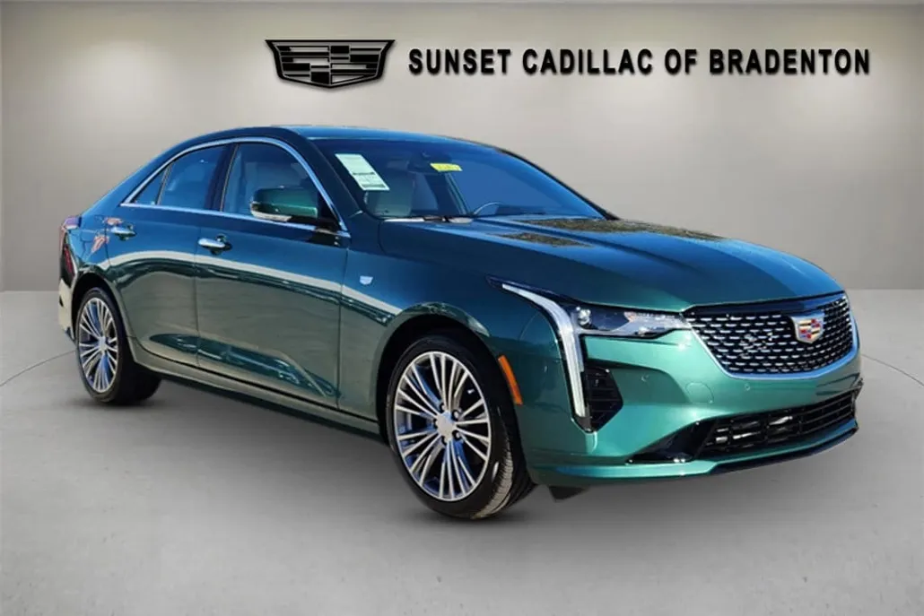 2025 Cadillac CT4 Premium Luxury photo 1