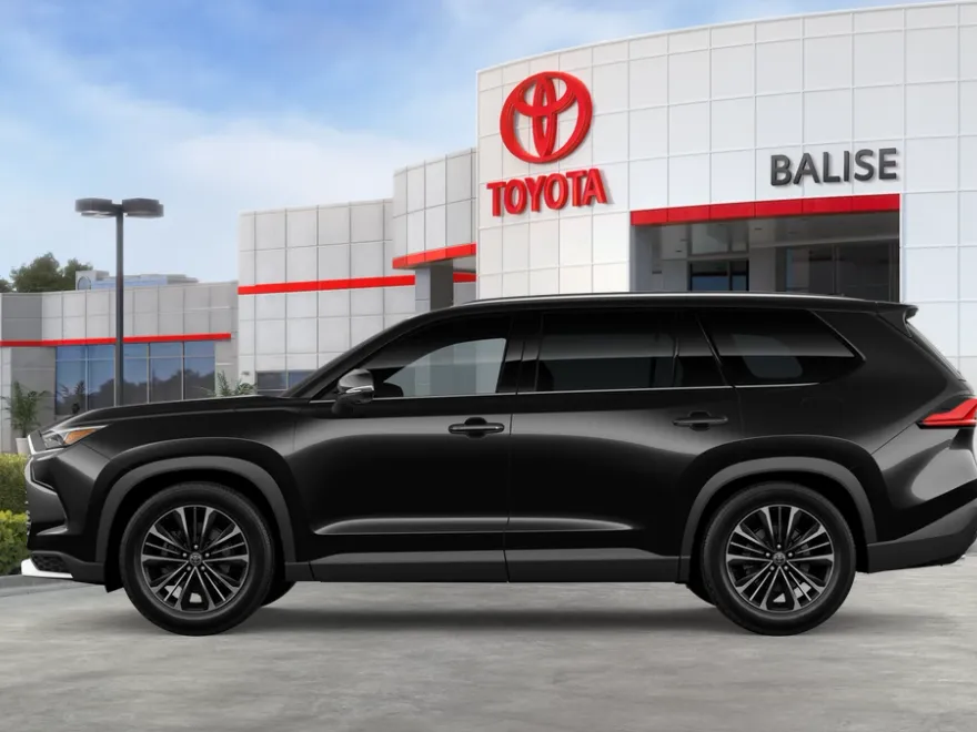 2026 Toyota Highlander Hybrid Platinum photo 1