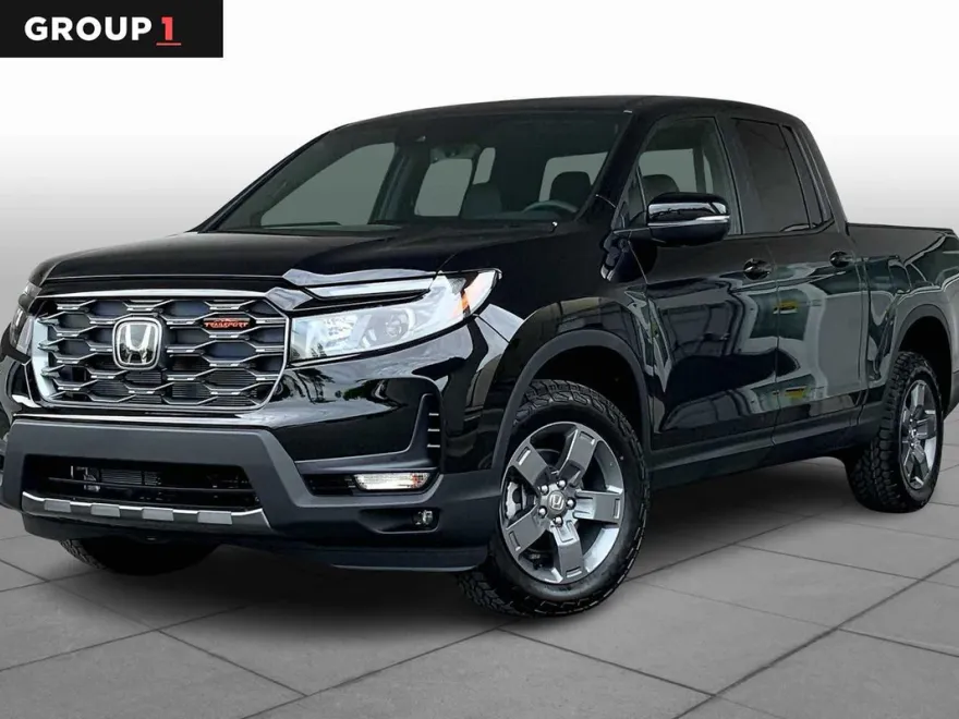 2025 Honda Ridgeline TrailSport photo 1