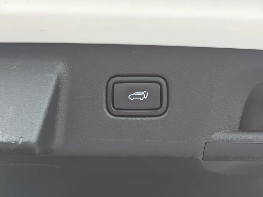 2024 Hyundai Palisade SEL photo 1