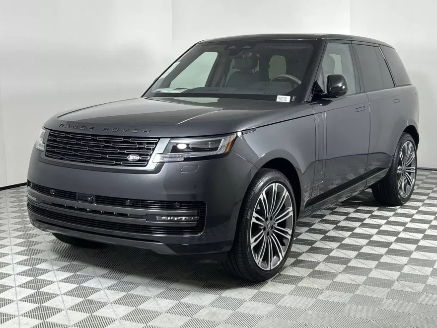 2025 Land Rover Range Rover SE photo 1