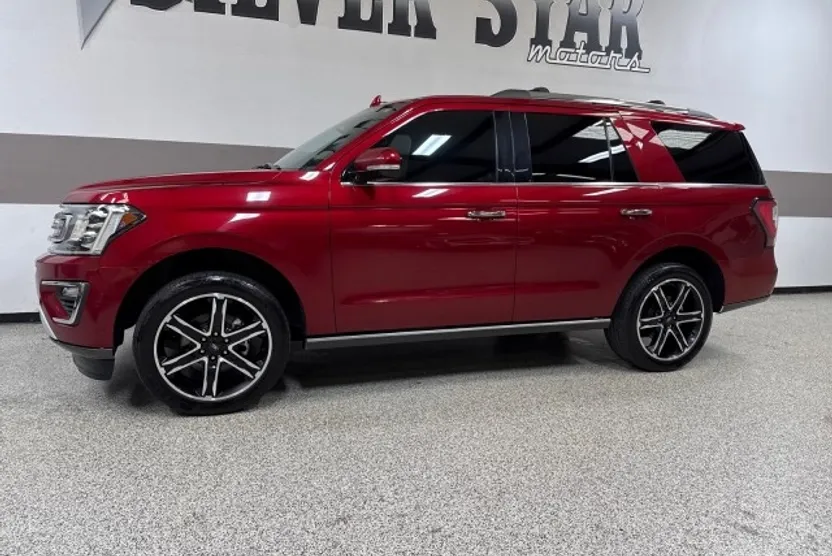 2019 Ford Expedition Limited photo 1