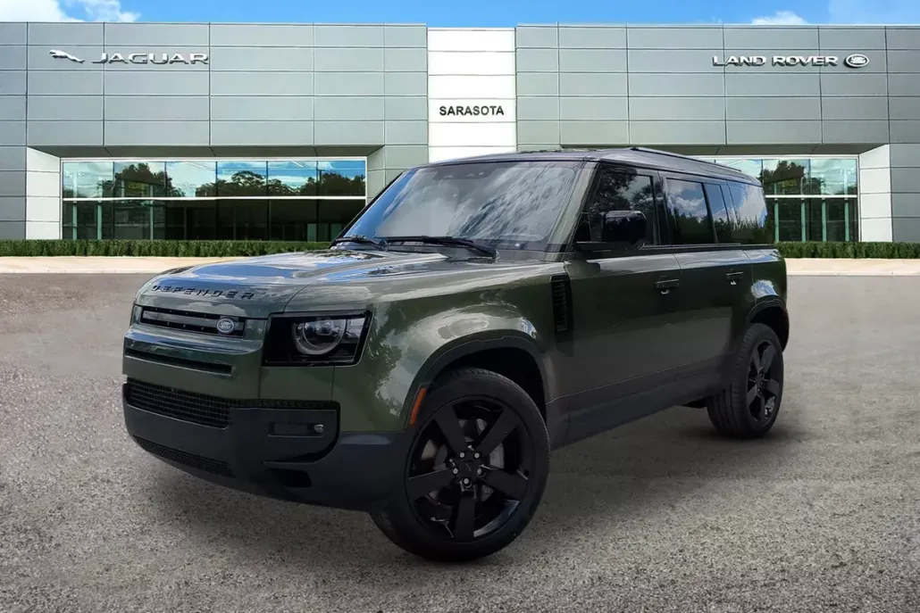 2026 Land Rover Defender 110 S photo 1