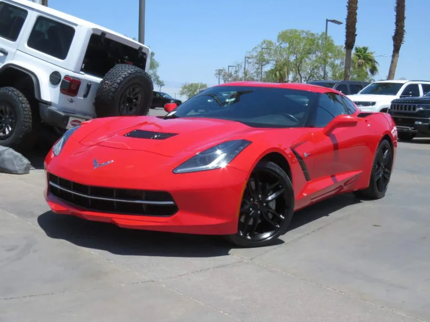 2019 Chevrolet Corvette Stingray 1LT photo 1