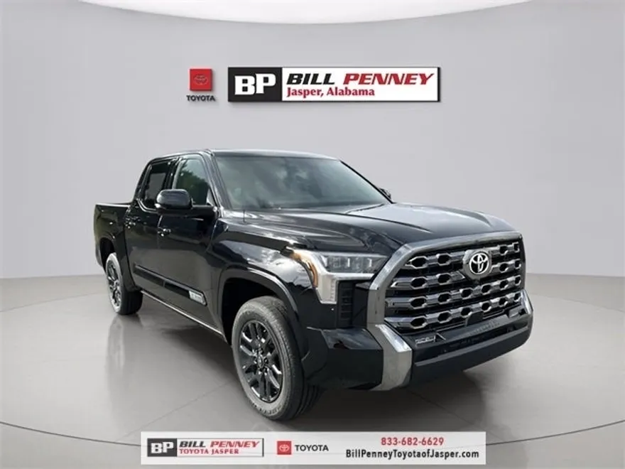 2025 Toyota Tundra Platinum photo 1