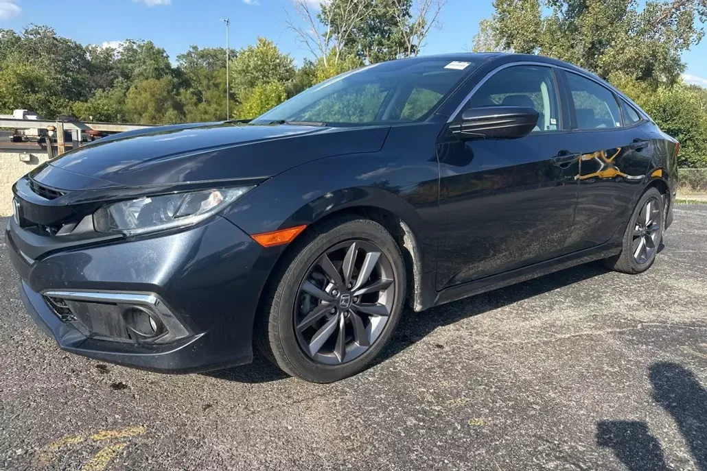 2021 Honda Civic EX photo 1