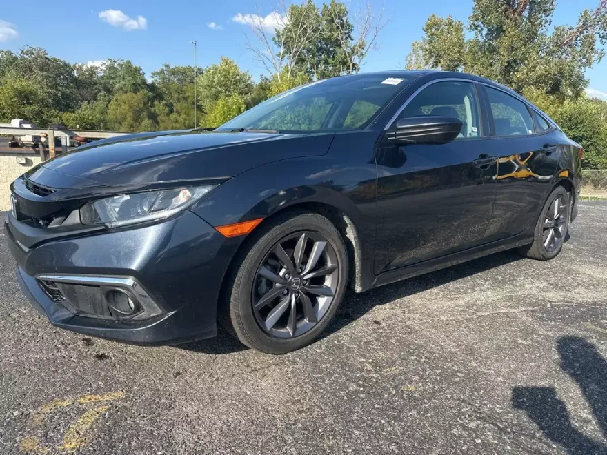 2021 Honda Civic EX photo 1