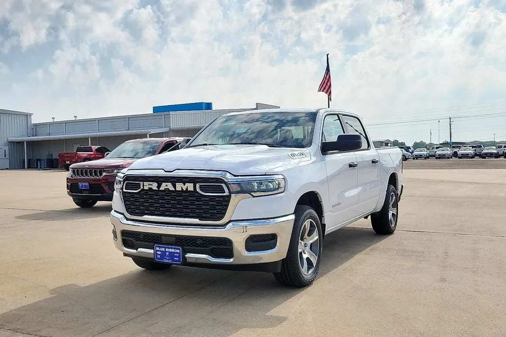 2026 Ram 1500 Tradesman photo 1