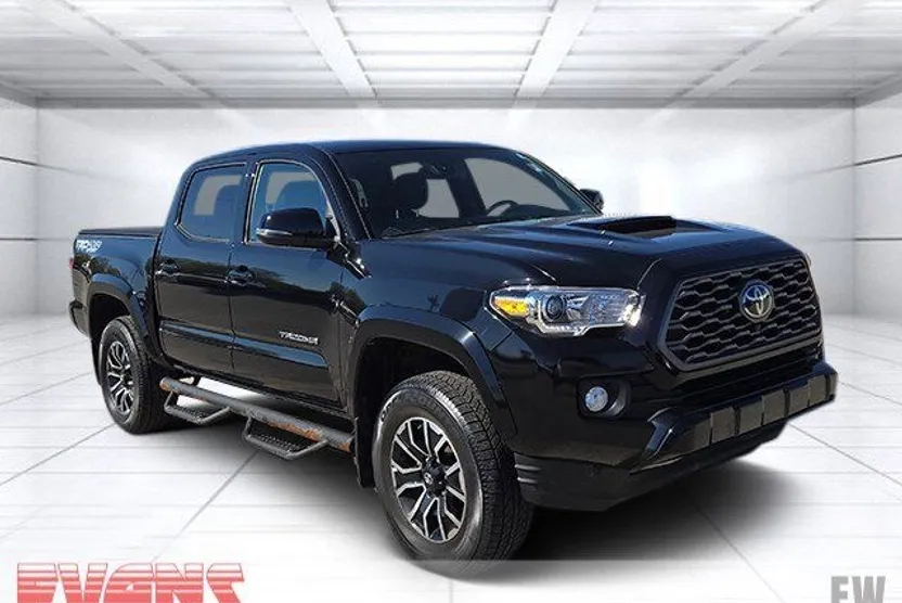 2023 Toyota Tacoma TRD Sport photo 1