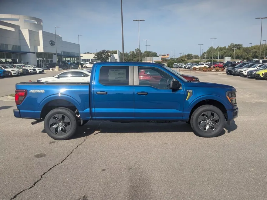 2025 Ford F-150 STX photo 1